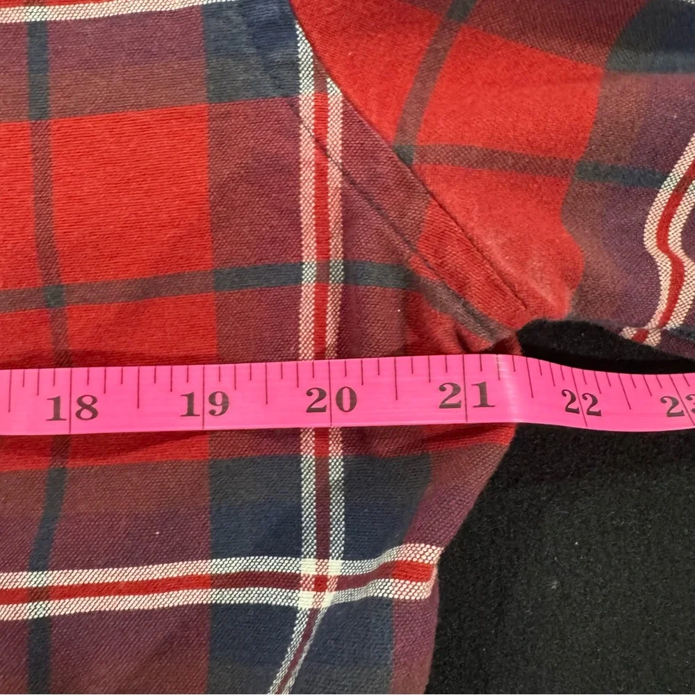 American Eagle Outfitters Red Plaid Shirt - Picture 8 of 8